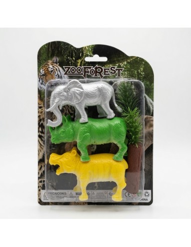 Hollow Animals With Grass And Wooden Strips 3pcs